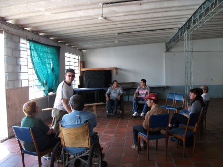 Chegada do Ricardo (em pé)